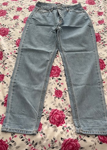 Gri Bağlama Desenli Bol Kesim Kadın Kot Pantolon - Görsel 5