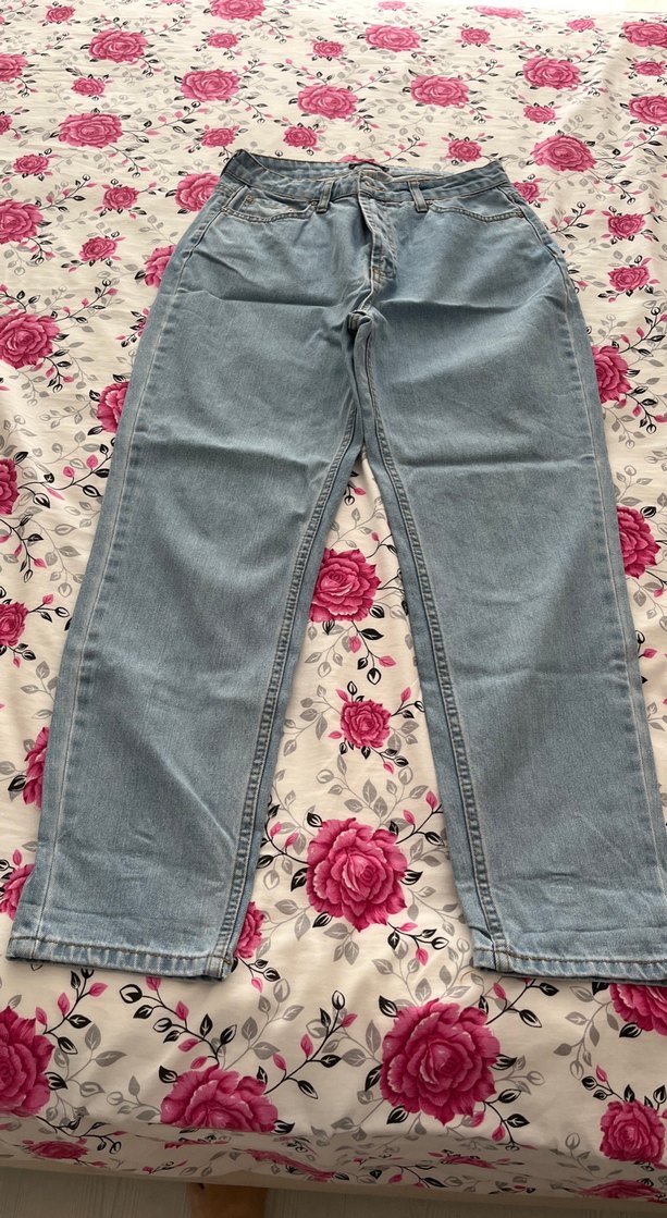 Gri Bağlama Desenli Bol Kesim Kadın Kot Pantolon - Görsel 5