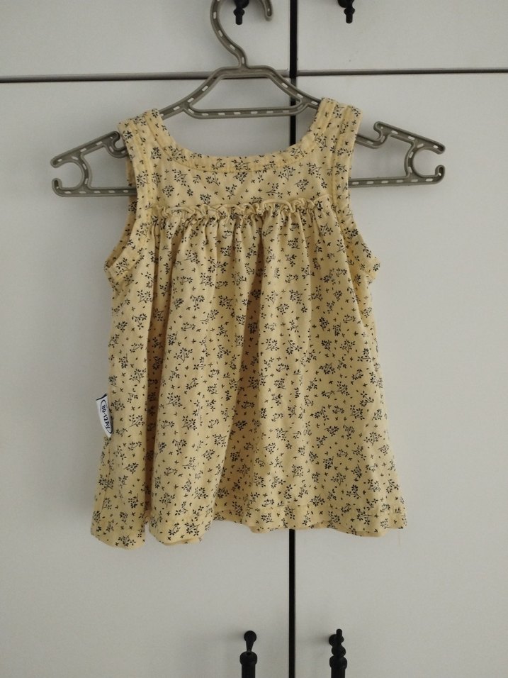 Sarı Kız Çocuk Kolsuz V Yaka Pamuk Elbise - Görsel 2