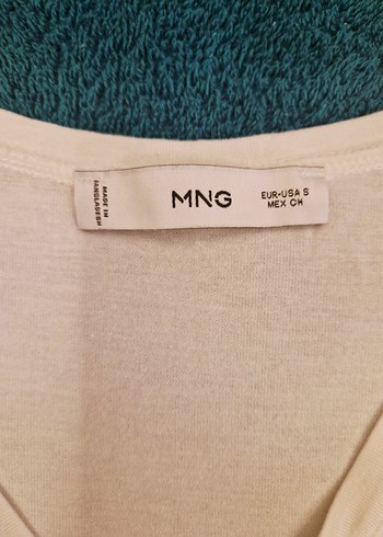 Mango V Yaka Kadın Basic Tişört