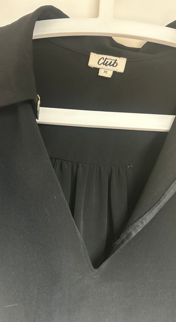 Beymen Club Siyah V Yakalı Kolsuz Kadın Bluz - Görsel 2