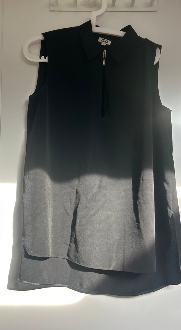 Beymen Club Siyah V Yakalı Kolsuz Kadın Bluz - Görsel 3