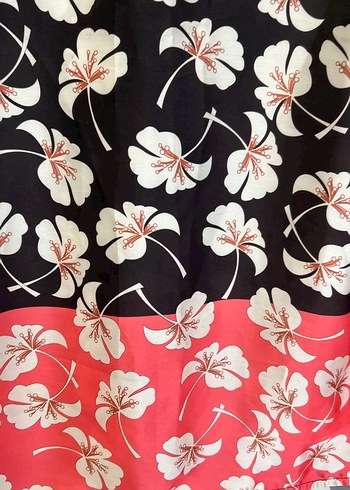 V Yaka Kolsuz Desenli Kadın Bluz; yurtdisindan alindi - Görsel 3