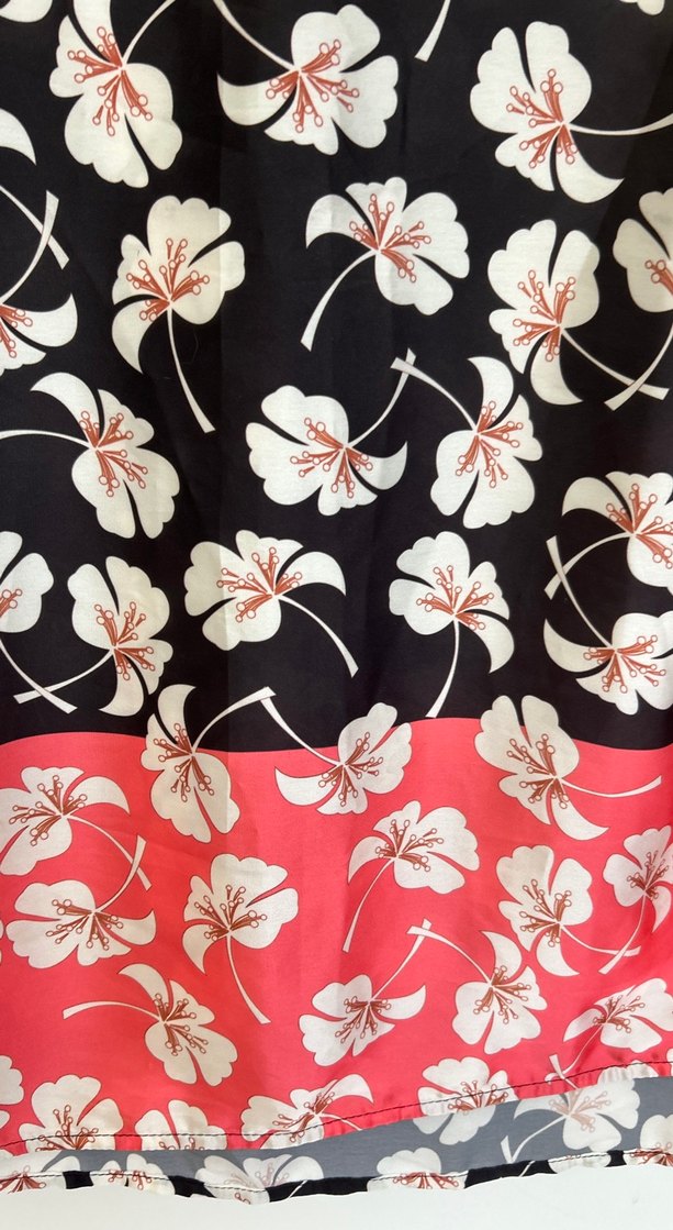 V Yaka Kolsuz Desenli Kadın Bluz; yurtdisindan alindi - Görsel 3