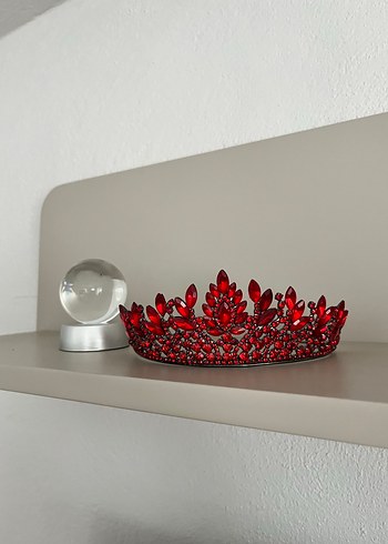 Kırmızı  Taç - Görsel 3