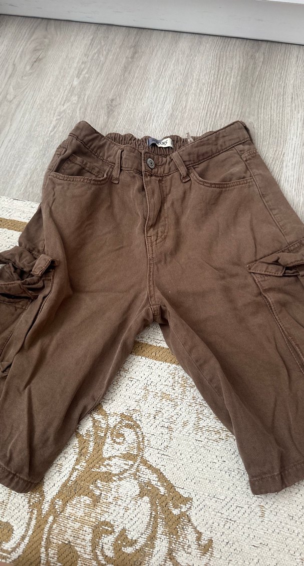 Kahverengi Süet Kemerli Rahat Bermuda Şort - Görsel 4