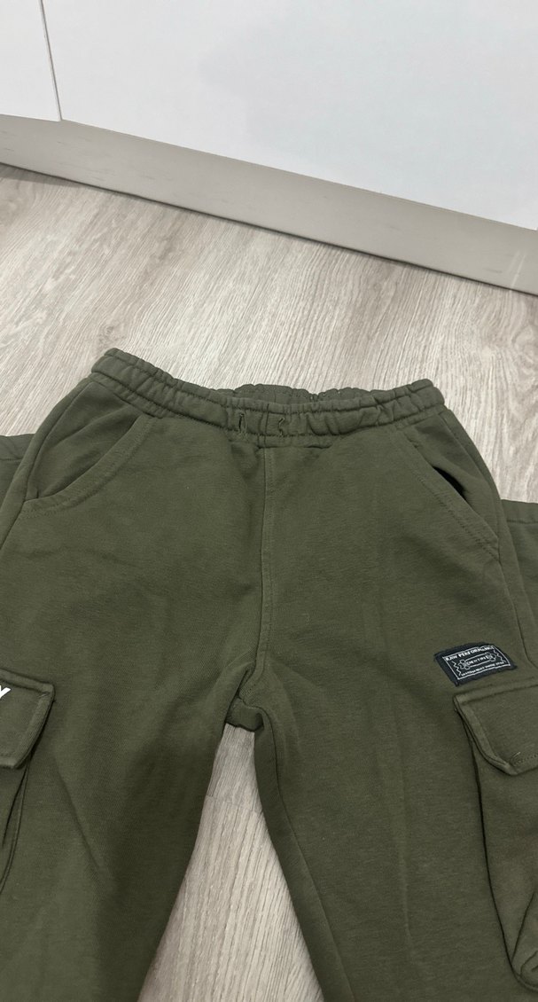 Çocuk Mavi Salaş Pamuklu Eşofman Altı ve yeşil eşofman - Görsel 5