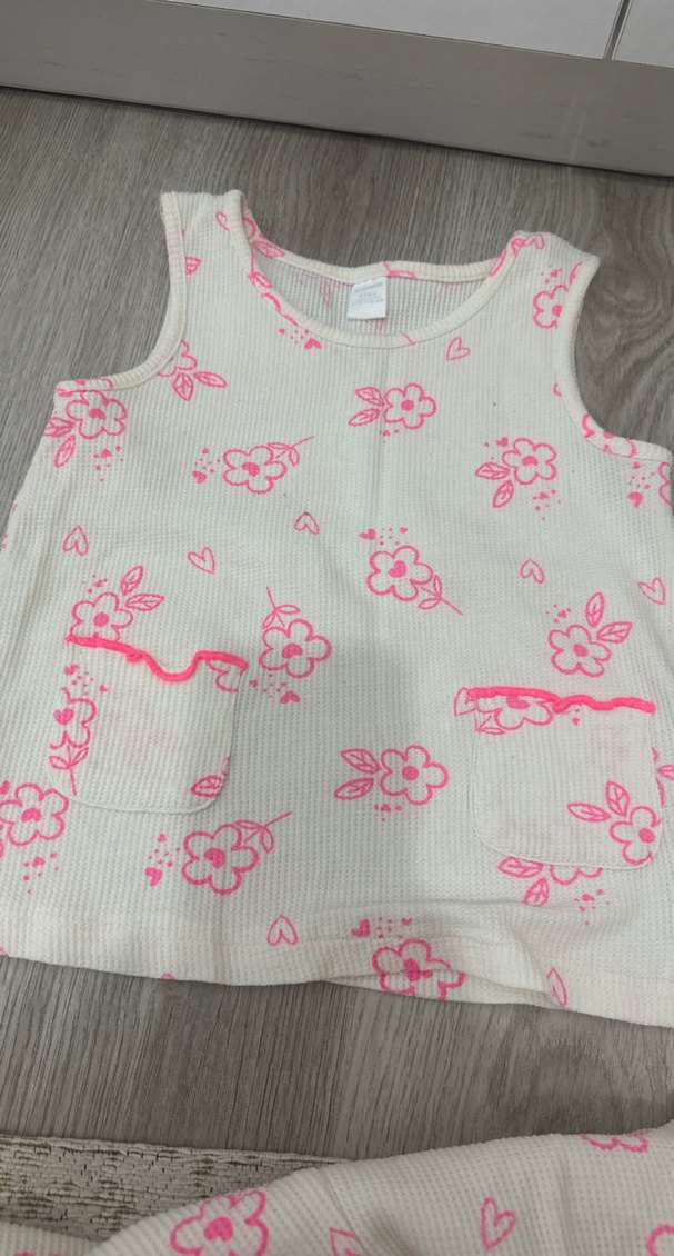 Dantelli Nakışlı Kolsuz Bebek Kız Takımı - Görsel 2