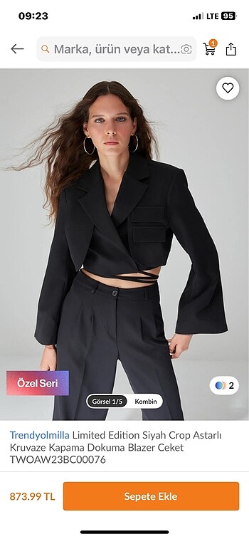 Siyah crop blazer ceket