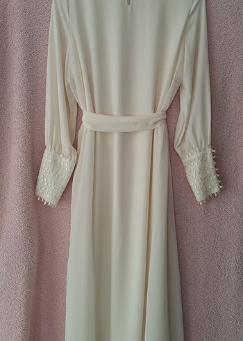 İnci Detaylı Beyaz Uzun Kollu Elbise - Görsel 2