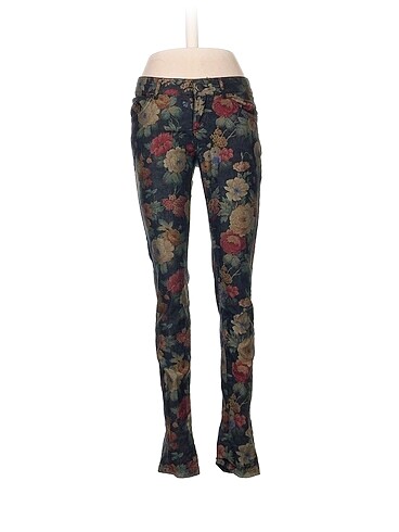 LC Waikiki Kumaş Pantolon %70 İndirimli.