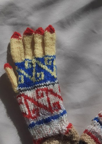 Renkli El Örgüsü Çocuk Eldiveni / Tutamaç - Görsel 2