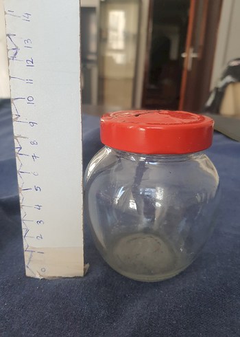 Beden Kırmızı Kapaklı Cam Kavanoz 9.5cm/5.5cm