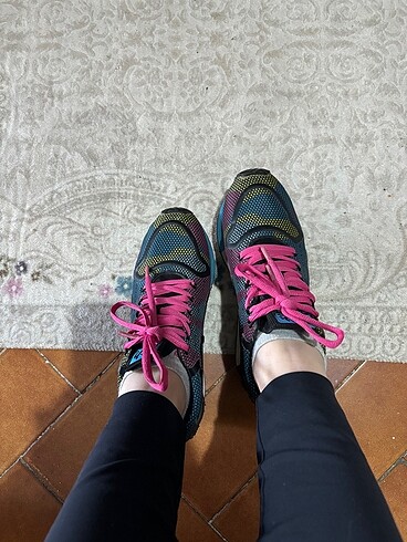 Dolgu topuk spor ayakkabı - Görsel 5