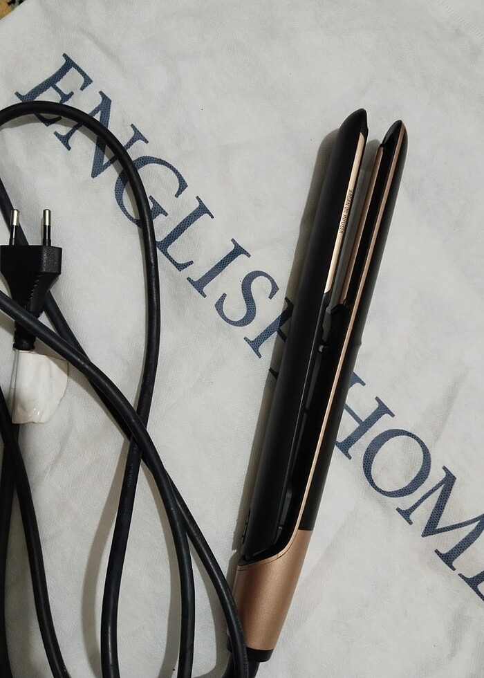 Rowenta saç düzleştiricisi - Görsel 4