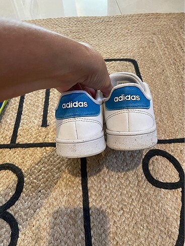 Adidas spor ayakkabı 29 - Görsel 4