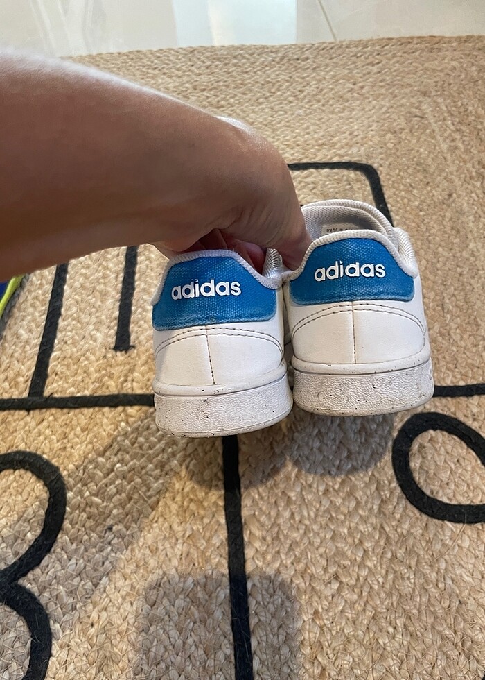 Adidas spor ayakkabı 29 - Görsel 4