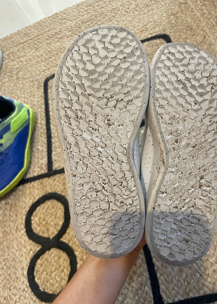 Adidas spor ayakkabı 29 - Görsel 5