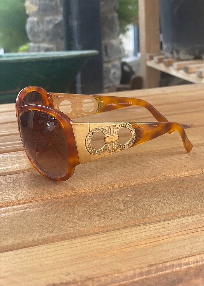 Salvatore Ferragamo Güneş gözlüğü - Görsel 4