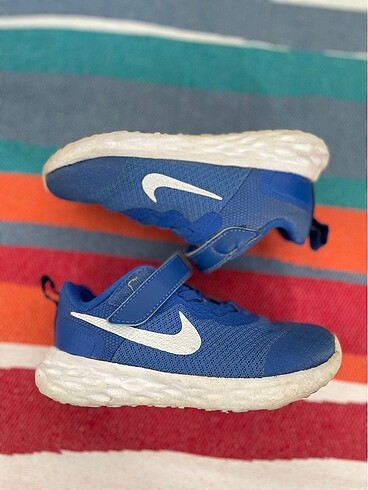 26 Beden mavi Renk Nike mavi spor ayakkabı 26 numara