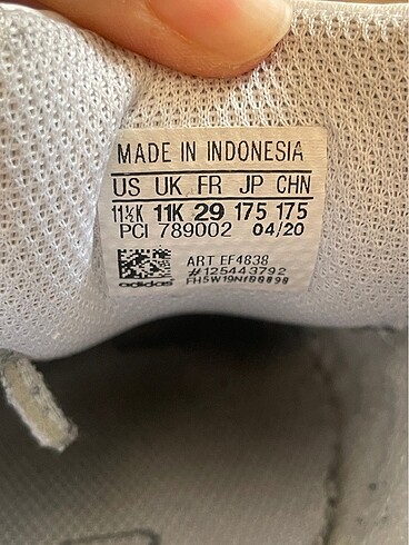 Adidas soor ayakkabı 29 numara - Görsel 9