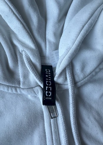 Kadın Beyaz Kapüşonlu Fermuarlı Sweatshirt