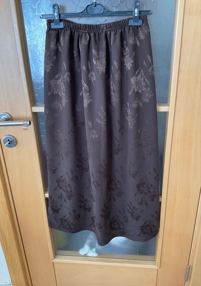 Kahverengi Uzun Kadın Etek ve Üst Takım - Görsel 4