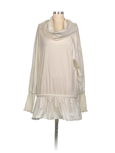 Zara Bluz %70 İndirimli.