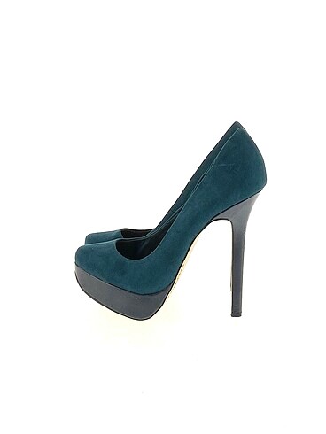 Bershka Platform %70 İndirimli.