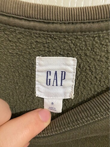 s Beden { GAP } Sweat
