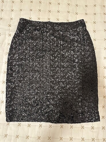 Batik marka siyah payetli mini etek - M beden