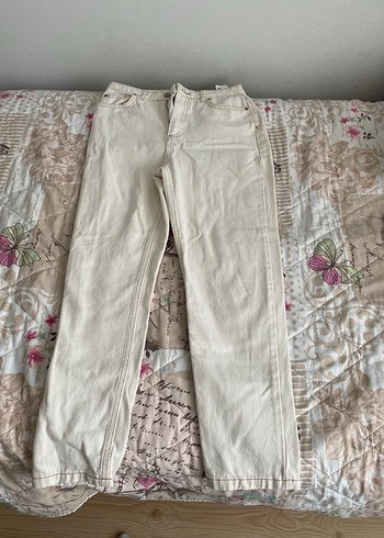 36 Beden çeşitli Renk Trendyol Jeans 3 tane