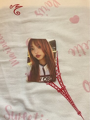 Haerin photocard 