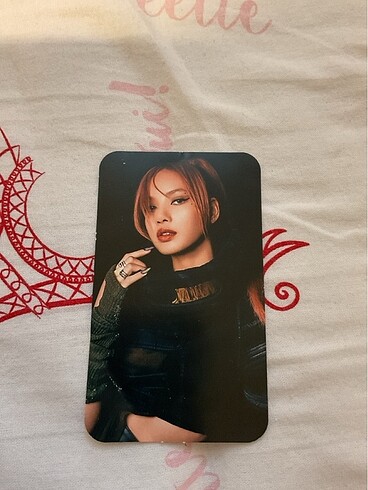Lisa Born Pink Photocard
