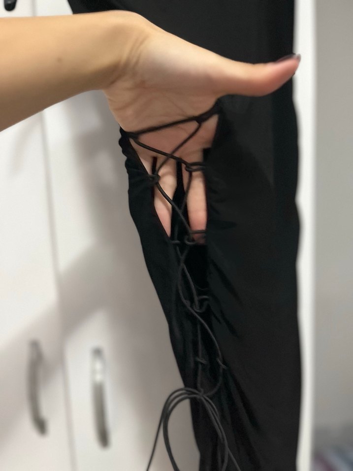 Siyah Drapeli Uzun Siyah Gotik  Elbise - Görsel 2