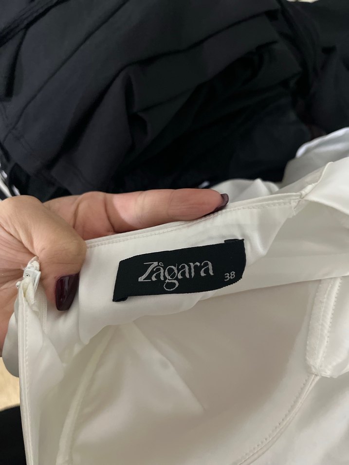 Beyaz Drapeli Uzun Saten Abiye Elbise - Görsel 5