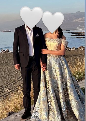 Abiye Drapeli Straplez Beyaz Uzun Nişan Elbisesi
