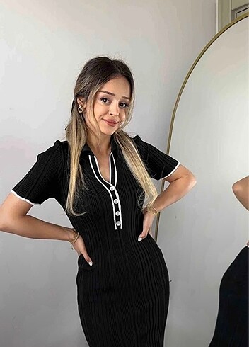 SİYAH KISAKOLLU ELBİSE