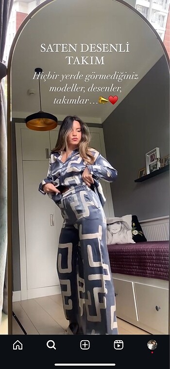 Diğer saten desenli alt üst takım
