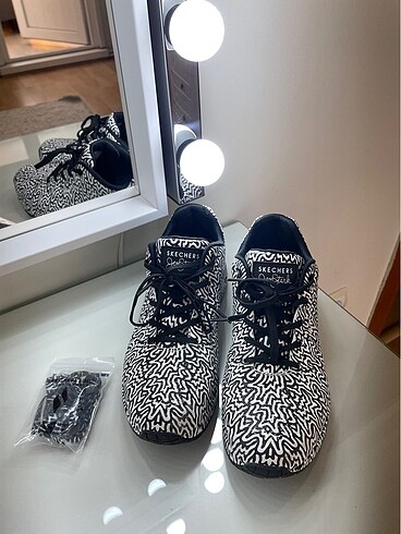 Skechers Jen Stark ayakkabı
