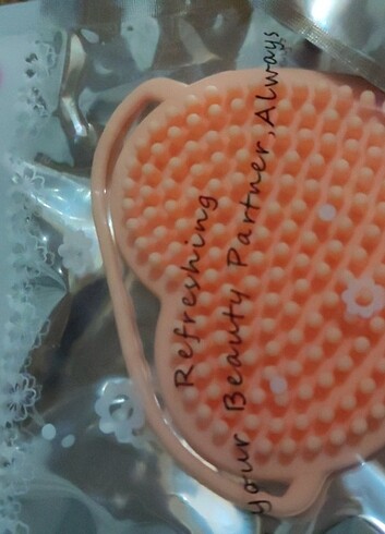 Puffy Pie Yüz temizleme aparatı