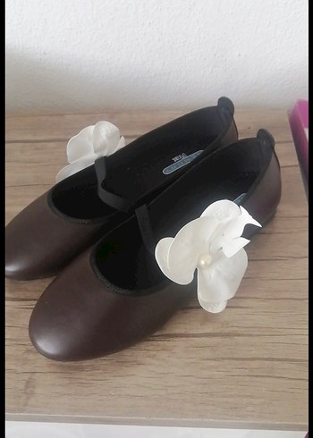 Kahverengi Kız Çocuk Babet Ayakkabı - Görsel 2