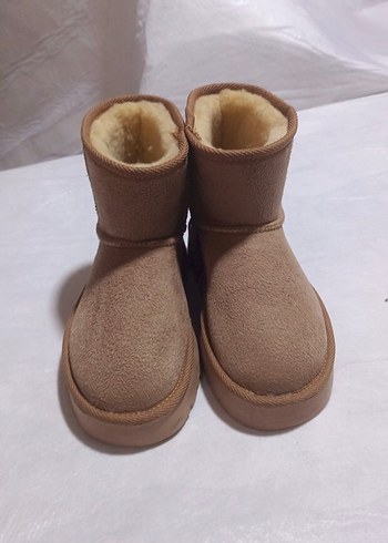 Bej Süet Kadın Dolgu Topuklu Kürklü Bot - Görsel 2