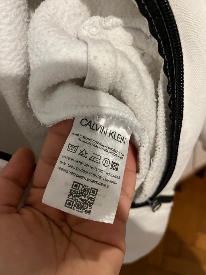 Beyaz Calvin Klein hırka - Görsel 3