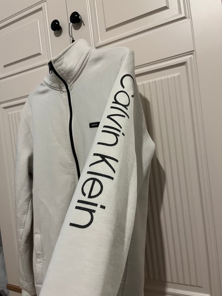 Beyaz Calvin Klein hırka - Görsel 2