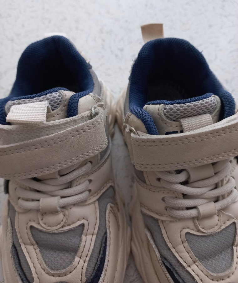 Erkek Çocuk Beyaz Gri Bağcıklı Cırtlı Spor Ayakkabı - Görsel 3