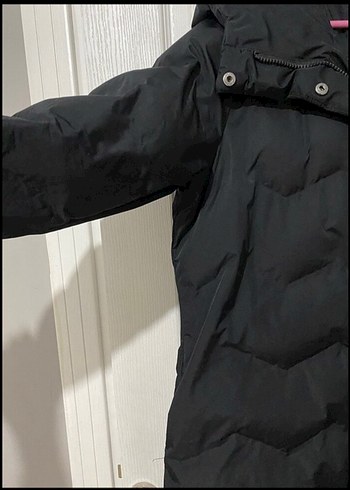 Siyah Uzun Düğmeli Kadın Kışlık Mont - Görsel 3