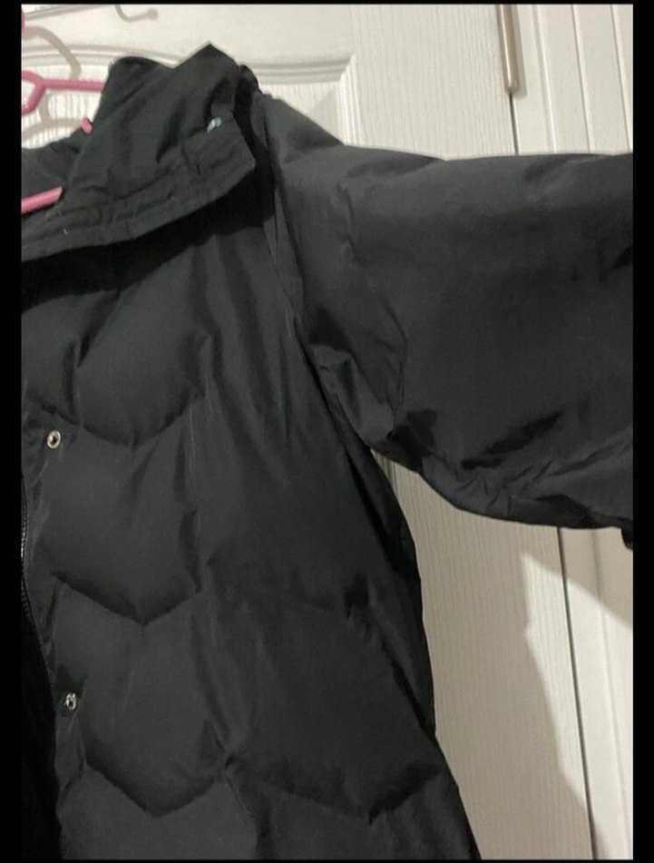 Siyah Uzun Düğmeli Kadın Kışlık Mont - Görsel 4