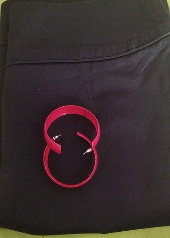 Diğer Kırmızı Renkli Kadın Küpeleri