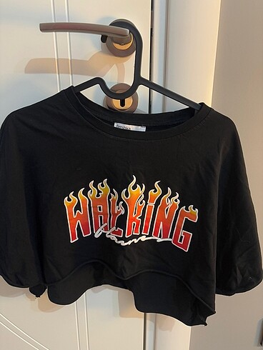 bershka yazı basılı t-shirt